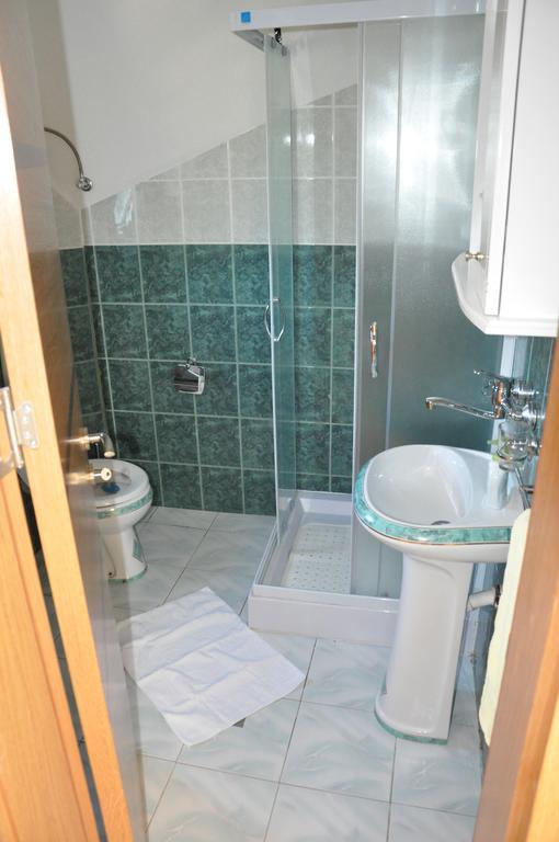 Aria Apartmani Vrdnik Exterior photo