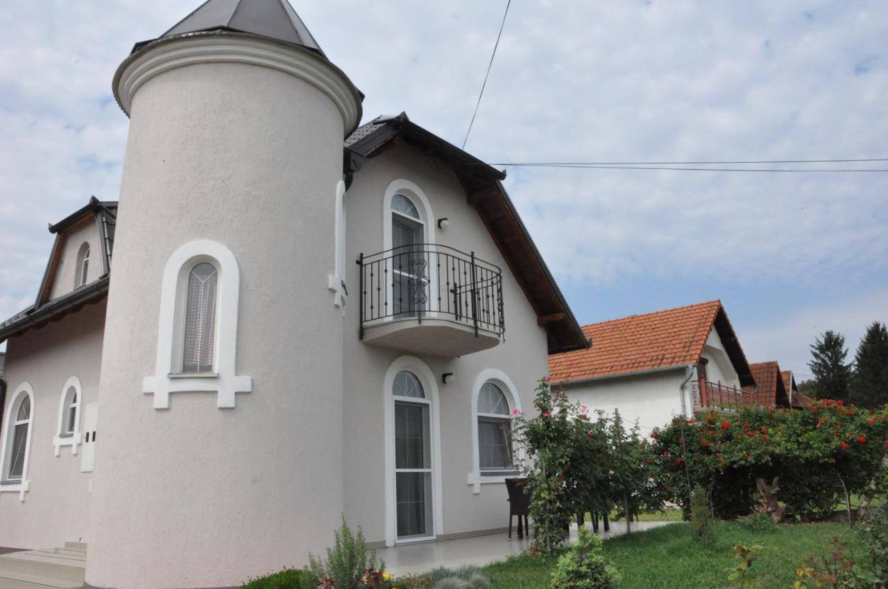 Aria Apartmani Vrdnik Exterior photo